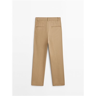 Pantalón recto algodón pinzas