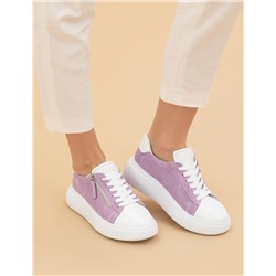 Lila Sneaker