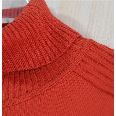 Cвободный повседневный трикотажный свитер