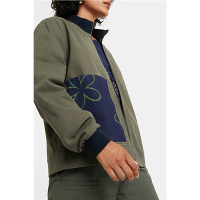 Chaqueta corta cremallera