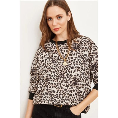 Olalook Kadın Ekru Leopar Basic Yumuşak Dokulu Salaş Sweatshirt SWT-19000457