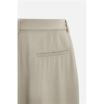 PANTALÓN PLIEGUES CINTURÓN