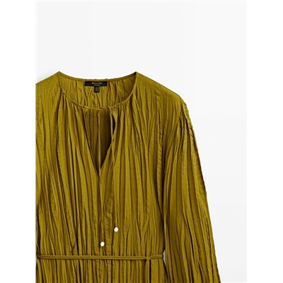 Vestido midi plisado cordones