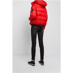 Chaqueta corta acolchada capucha
