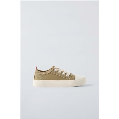 FRAYED COTTON TRAINERS