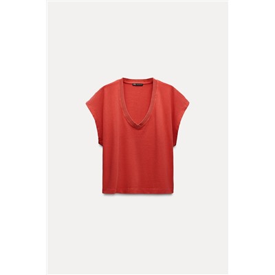 FADED-EFFECT T-SHIRT WITH A V-NECKLINE