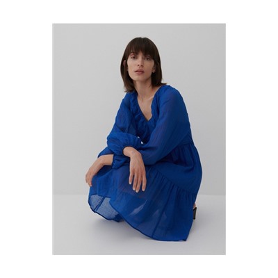 Kleid aus Strukturstoff