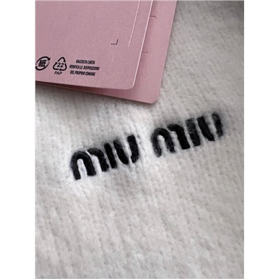 Махровый свитер MI*U MI*U