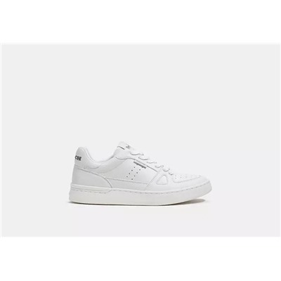 Clip Court Low Top Sneaker In Signature Canvas