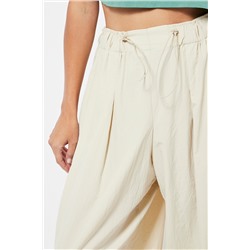 Pantalón wide leg cargo 7/8 cintura alta - Beige