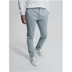 Schlichte Chinohose