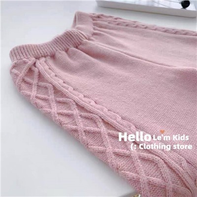 Вязанный костюм для девочек