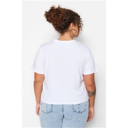 Beyaz Regular Bisiklet Yaka Dikiş Detaylı %100 Pamuk Örme Crop Büyük Beden T-Shirt TBBSS23BF00037