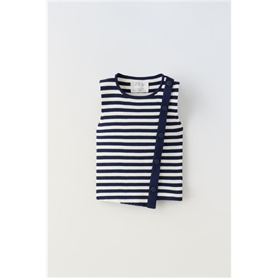STRIPED BUTTONED TOP