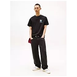 Tommy Jeans Bold NYC Graphic T-Shirt