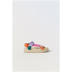 SANDALIA MULTICOLOR