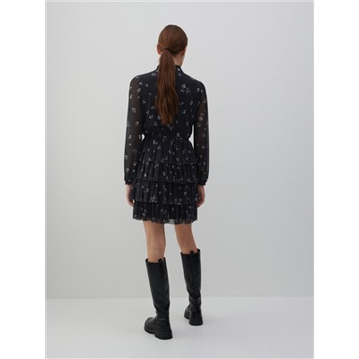 Kleid mit Rüschen