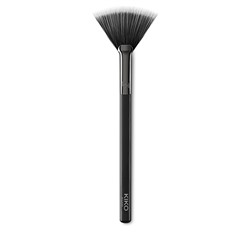face 12 powder fan brush