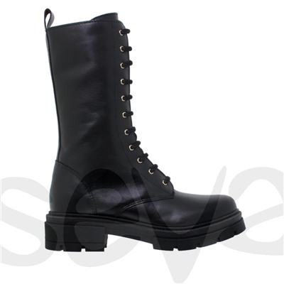 Exodo, BOTA SEÑORA PIEL