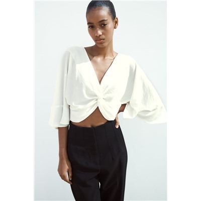 CROP TOP WITH KNOT