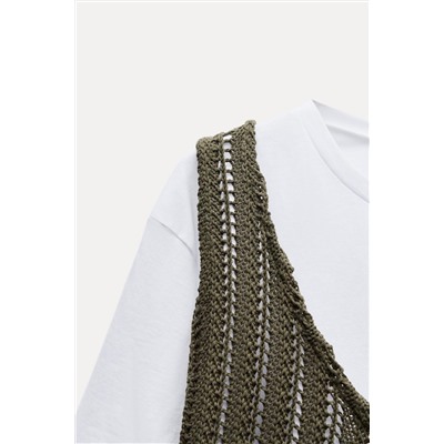 CONTRAST T-SHIRT AND VEST