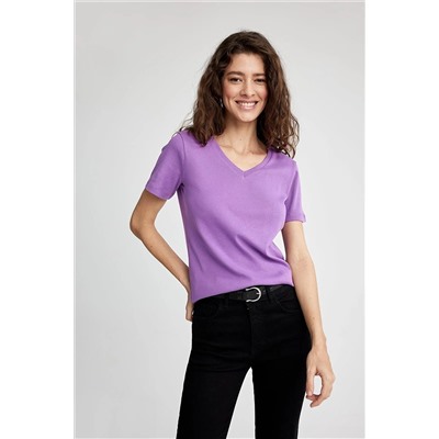 Defacto Slim Fit V Yaka Kısa Kollu %100 Pamuk Tişört I1080AZ23SM
