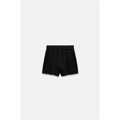 BERMUDA SHORTS WITH CUTWORK EMBROIDERY