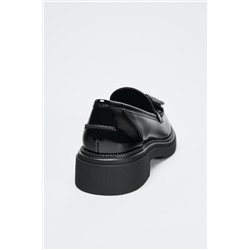 PATENT LOAFERS WITH TASSELS