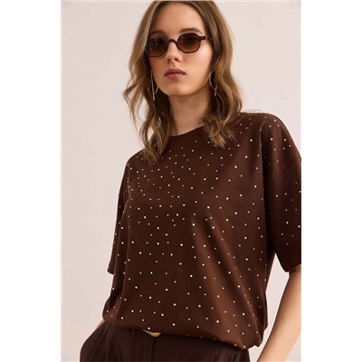 Olalook, Kadın Acı Kahve Baskı Taş Detaylı Regular Fit Tişört TSH-19000831