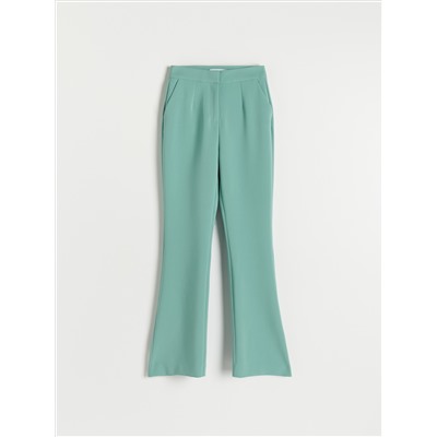 Wide leg trousers