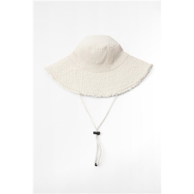 FRAYED BUCKET HAT