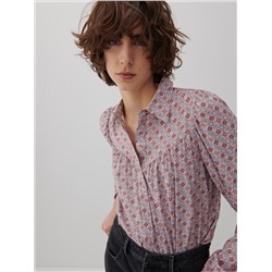 Gemusterte Bluse