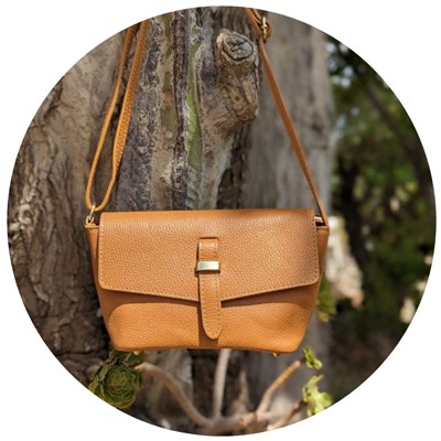 PELLE 169 CUERO