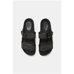 Sandalias tiras estampadas con hebilla
