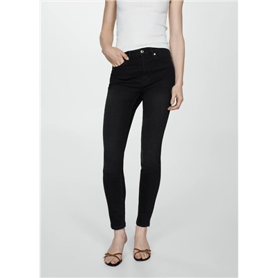 Jeans skinny tiro alto