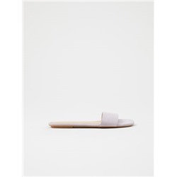 BASIC SANDALS