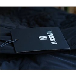 Mackag*e тонкая, но в тоже время тёплая пуховая мужская куртка , отшиты на фабрике из остатков оригинальных тканей бренда, начало продаж 21.10 в 20:00! (Цена на оф сайте выше 100 000 )