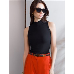 Топ из трикотажа в широкий рубчик