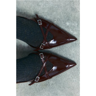 POCAS UNIDADES ZAPATO TACÓN TIRAS HEBILLA