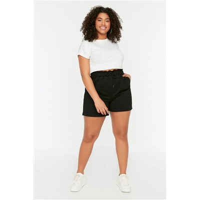 Trendyol Curve Siyah Basic Örme Cep Detaylı Şort & Bermuda TBBSS22SR0541
