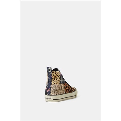 Sneakers caña alta patch piel