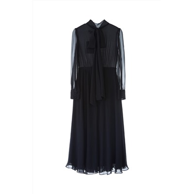 Vestido largo de seda Negro