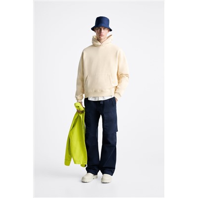 SUDADERA CROPPED CAPUCHA