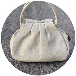 PELLE · LUX BEIG