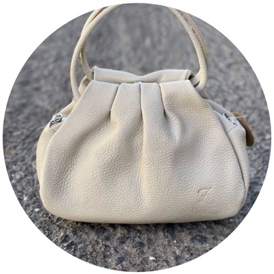 PELLE · LUX BEIG