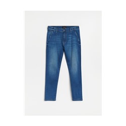 Jeans im Slim-Fit