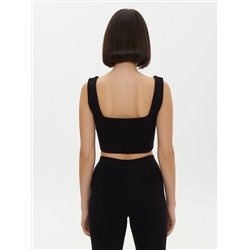 Минималистичный топ из хлопка