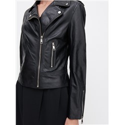Lederjacke im Biker-Stil