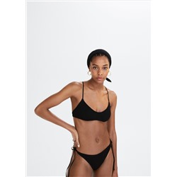 Top bikini espalda cruzada