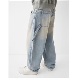 Balloon-fit carpenter jeans